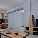 Mine Peza Lux Apartment
