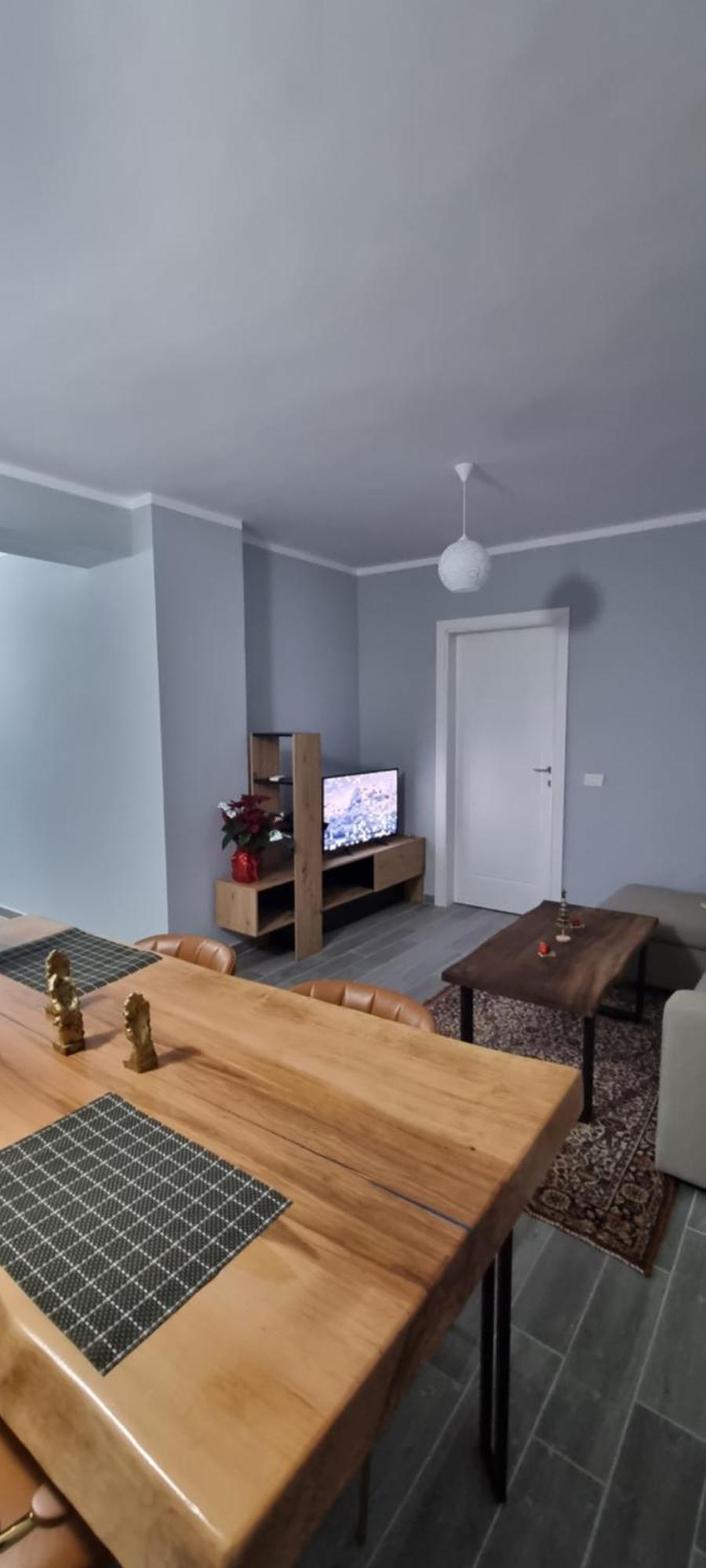 Mine Peza Lux Apartment *