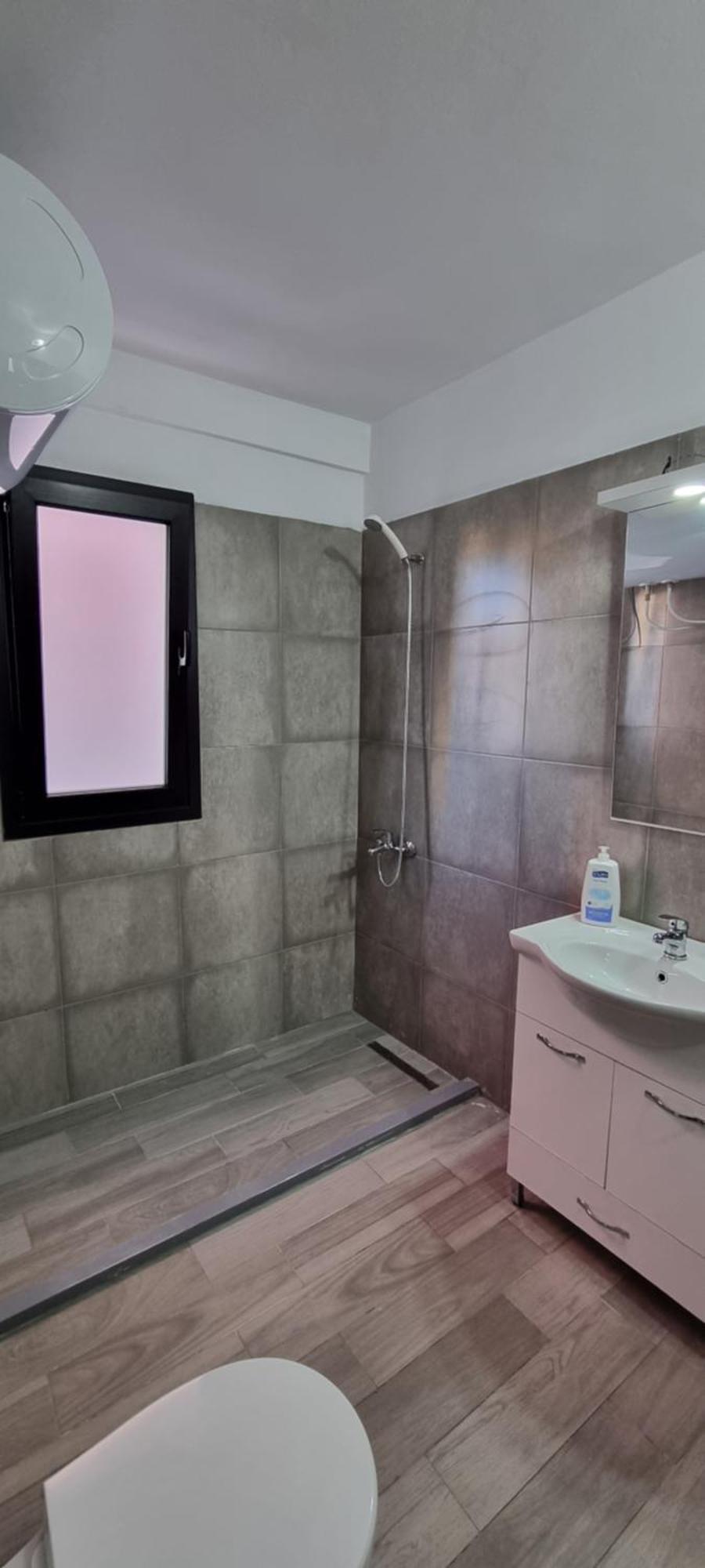 Apartment Mine Peza Lux Tirana